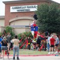 Texase kaubanduskeskuse tulistaja väljendas teadete kohaselt huvi neonatside vaadete vastu