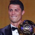FOTOD: Pisarais Ronaldo valiti maailma parimaks jalgpalluriks!
