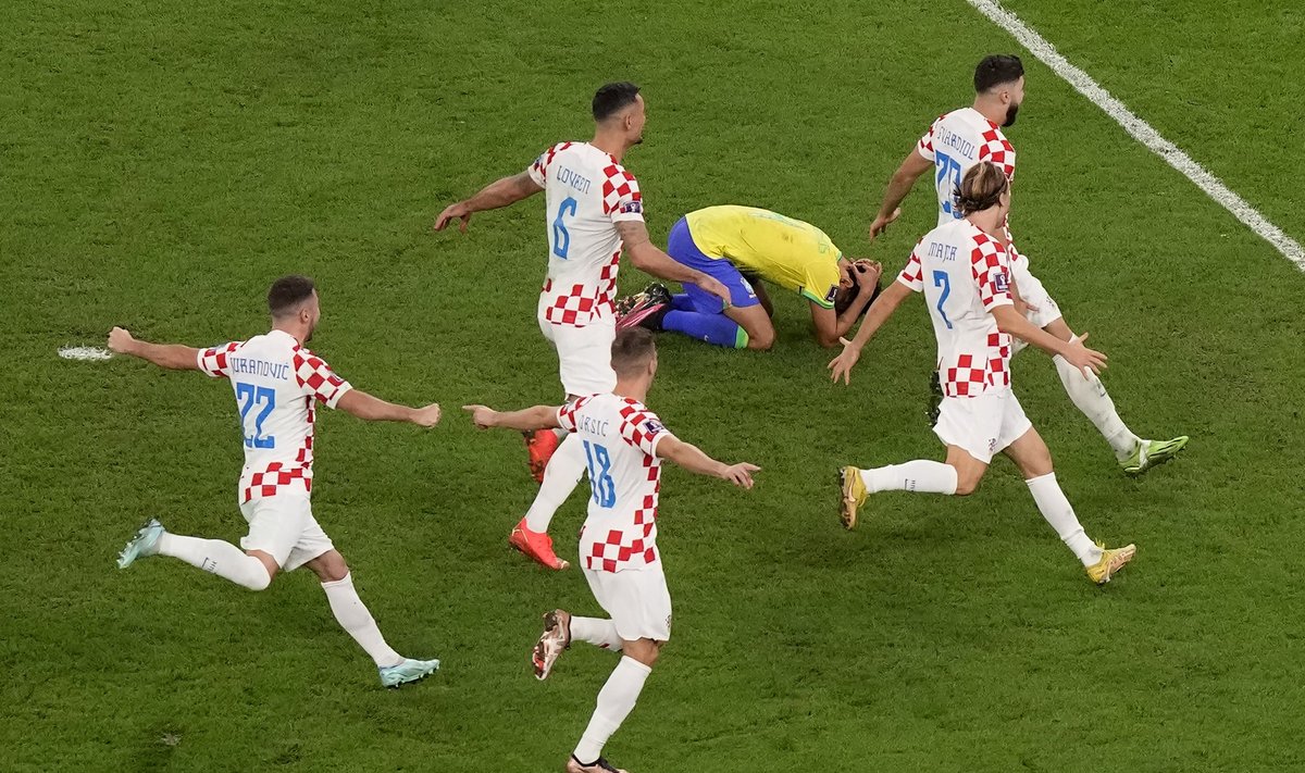 Horvaatia mängijad juubeldavad