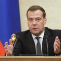 DELFI PETERBURIS: Medvedev enne kohtumist Ansipiga: usun, et me parandame suhteid