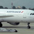 Air France’i piloodid ujutasid Pariisi lähedase metsa kütusega üle