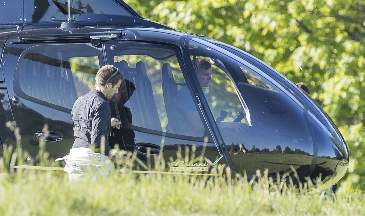 Sebastien Ogier saabus testisõidule Oleg Grossi helikopteriga.