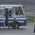 ВИДЕО | Захват автобуса с заложниками в украинском Луцке: террорист задержан, заложники освобождены