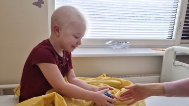 Ulatame abikäe! 5-aastane Maribell peab võitlust haruldase kasvajaga, haigekassa kallist ravimit ei kompenseeri