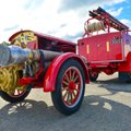 FOTOD ja VIDEO: Eestlased andsid 1938. aastast pärit tuletõrjeautole uue elu