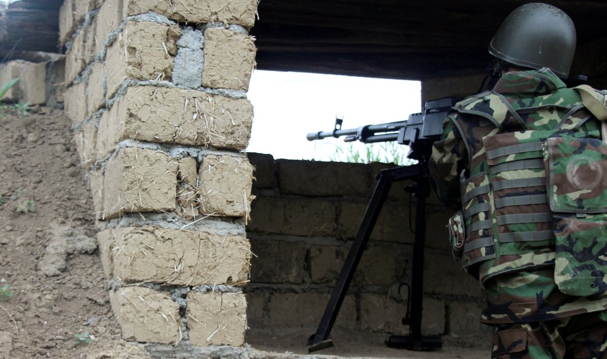Aserbaidžaani sõdur rindejoonel. Kahe riigi viimane suurem konflikt oli 2016. aastal.