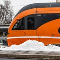 Пассажиру переполненного поезда, следовавшего в Таллинн, потребовалась медицинская помощь