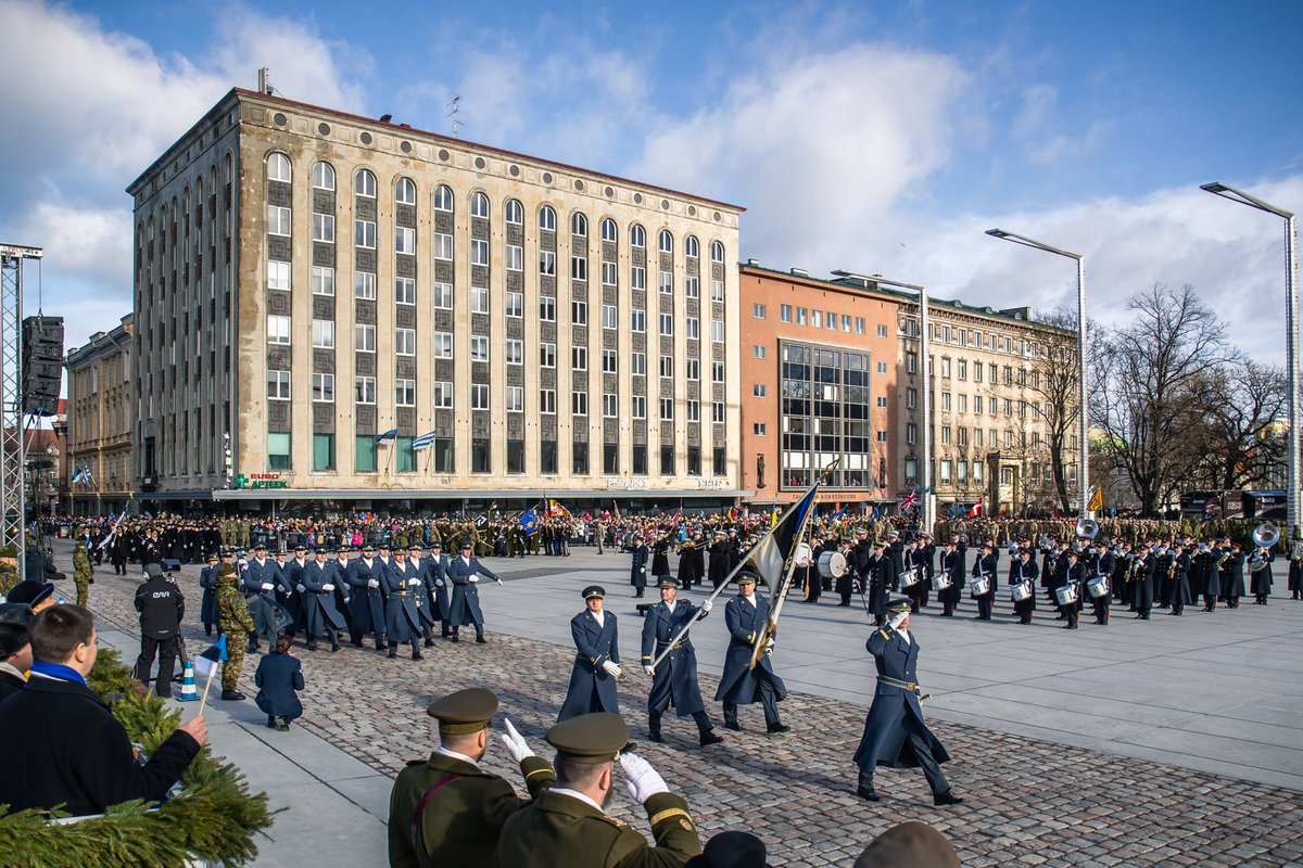 Возрождения 23. Парад в Таллине. День независимости Эстонии парад. 23 Февраля Эстония независимость. Парад в Таллинне в 30-е годы независимости.