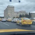 VIDEO | Kaos Moskvas! Häkkerid võtsid sihikule Yandexi, tellides kõik taksod ühele aadressile