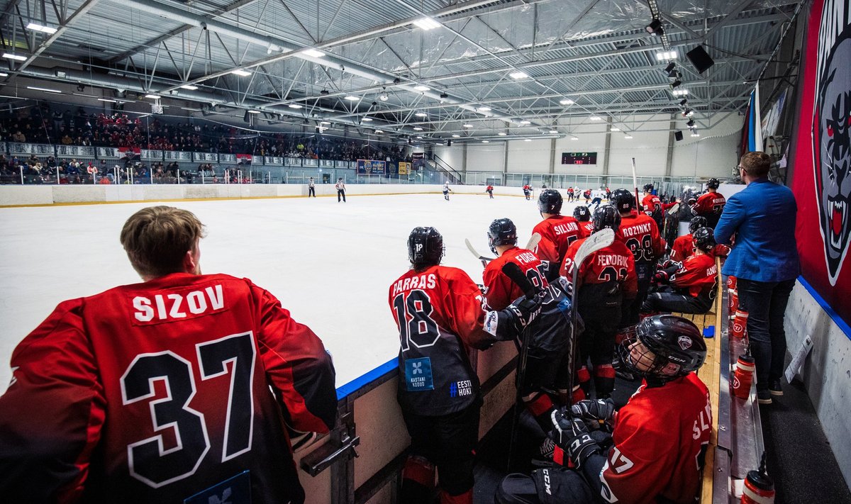 Haabersti jäähallis Eesti Coolbet Hokiliiga 4. finaalmäng HC Panter - HC Kurbads