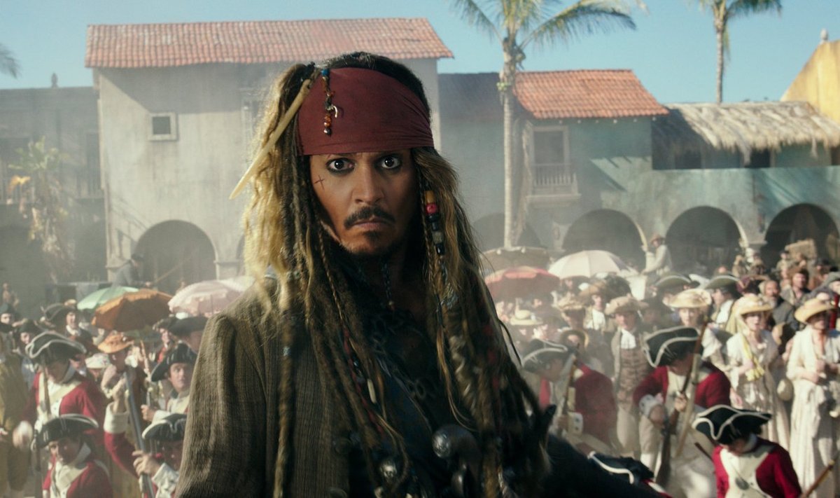 Kapten Jack Sparrow (Johnny Depp) tembutab jälle, ainult et tembud on kulunud ja Sparrow oma võlu kaotanud.