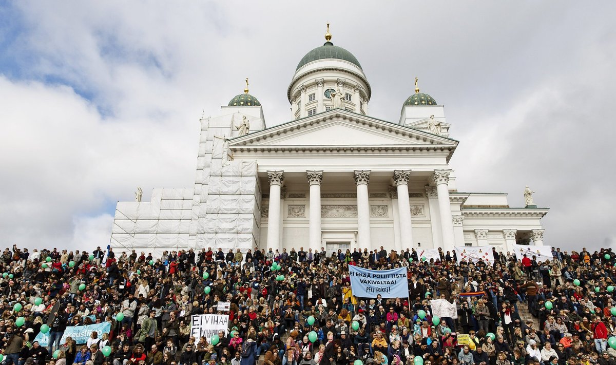 Finland Demonstration