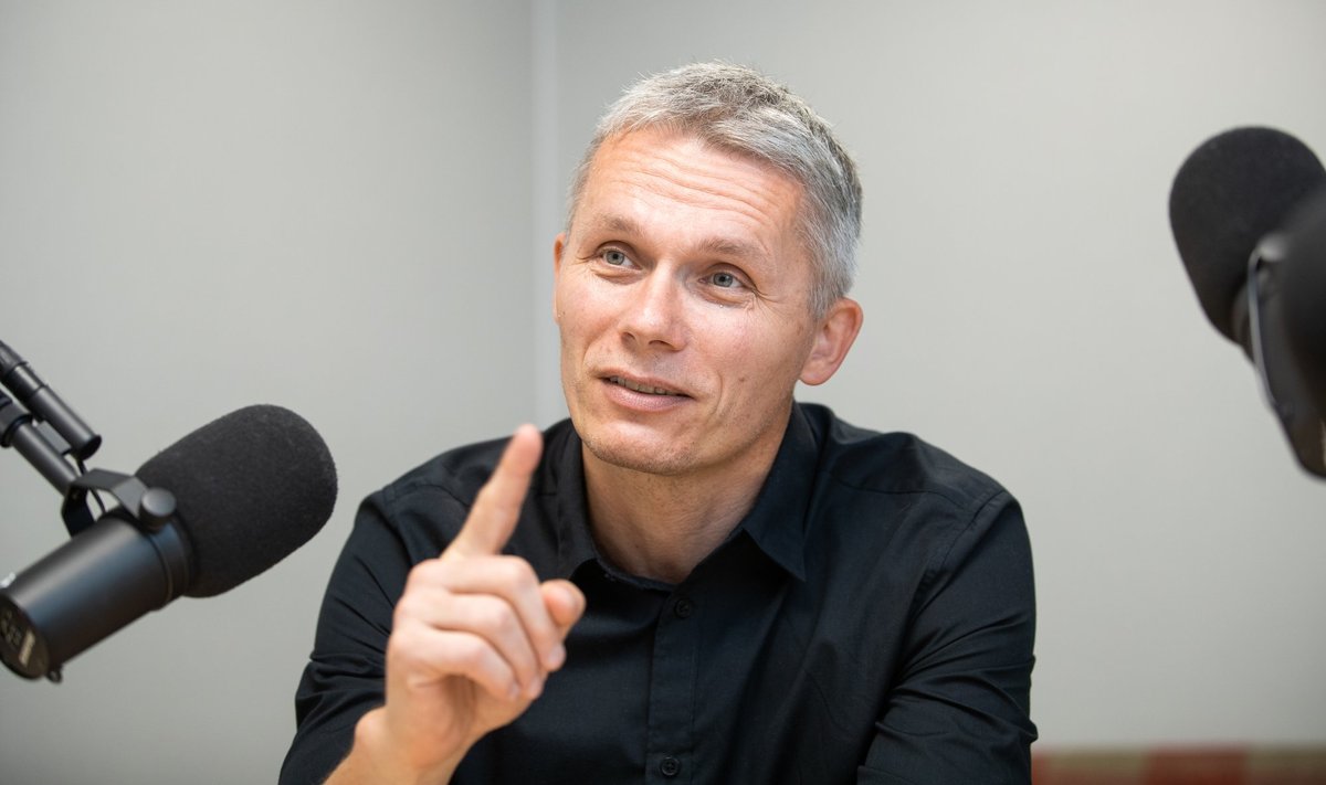 Tarmo Jüristo sõnul Salk ühelegi erakonnale raha ei kanna.