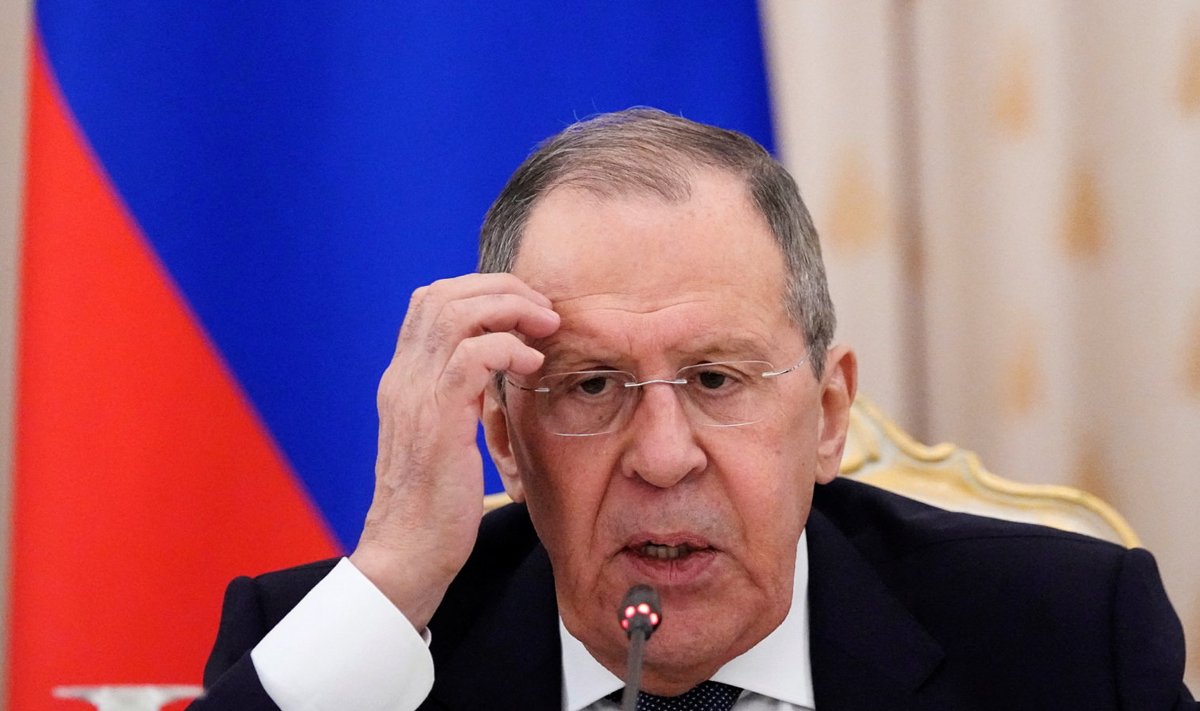 Sergei Lavrov ei mõista, mis toimub: Venemaa pole Ukrainale kallale tunginud, ometi ei nõustu ukrainlased vaherahu lepingule alla kirjutama. Kas sekkunud on saatuslik naine Kaja Kallas?