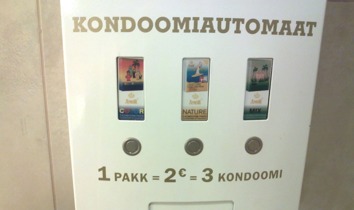 Videovalvega kondoomiautomaat Tasku tualetis