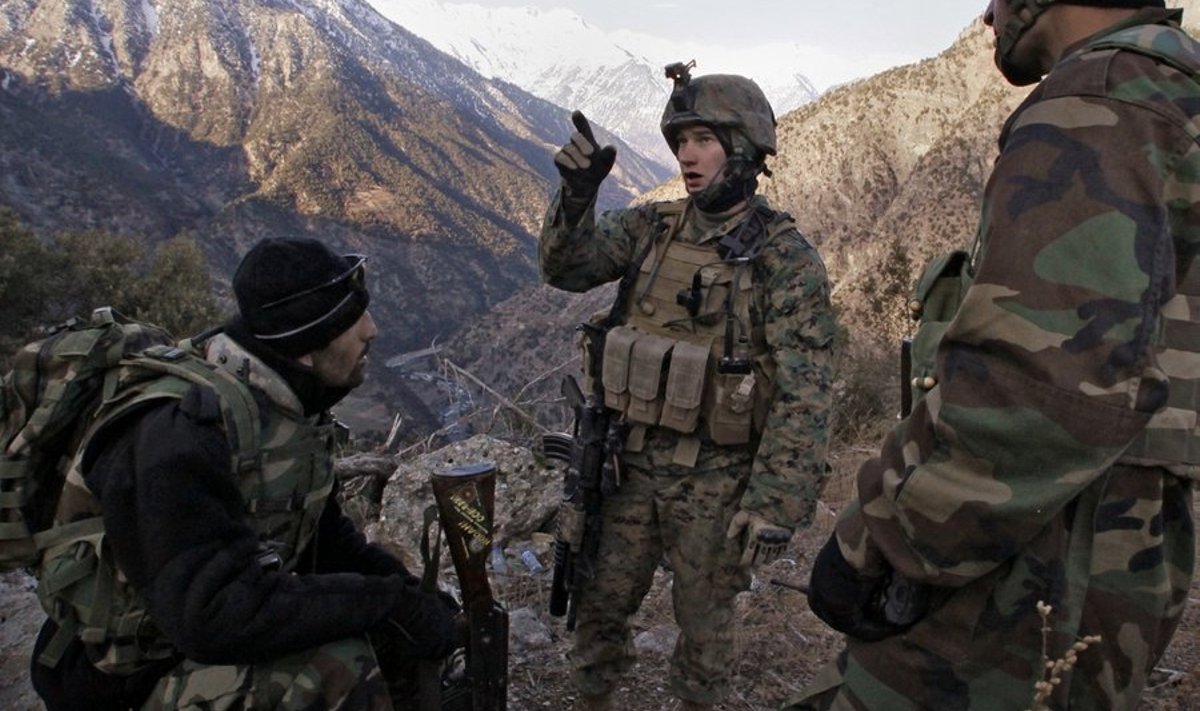 Koalitsiooni ja Afganistani sõdurid
