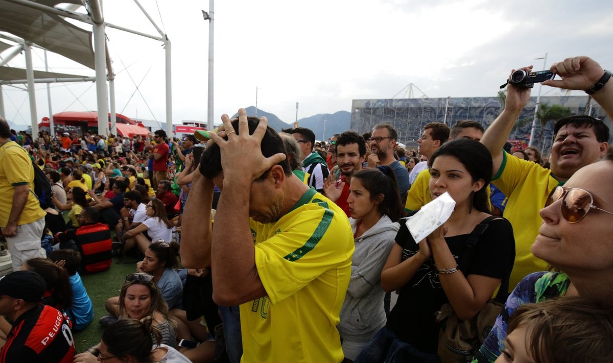 Olümpiapargis vaadati Brasiilia - Rootsi naiste mängu suurelt ekraanilt. Emotsioonid olid kurvad.