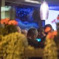 DELFI FOTOD: "Vaikse ristiisa" Nikolai Tarankovi peielaud kaeti Tallinna kesklinna restoranis