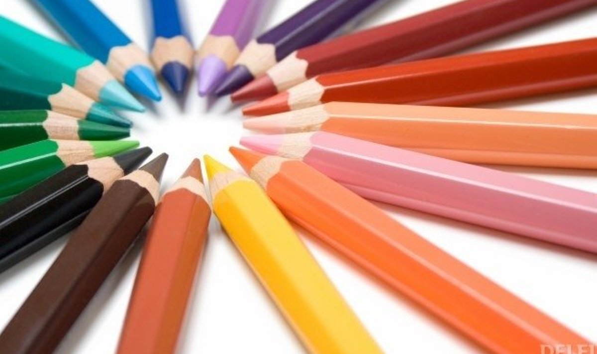 värvilised pliiatsid