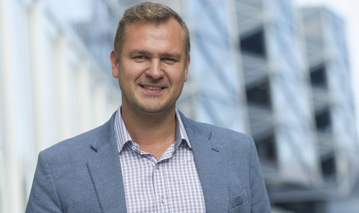 SELF-MADE MEES: Lauri Paeveer turustab LHV pensionifonde, on investeerinud üürikorteritesse ning figureerib ka Omniva (Eesti Posti) nõukogus.  