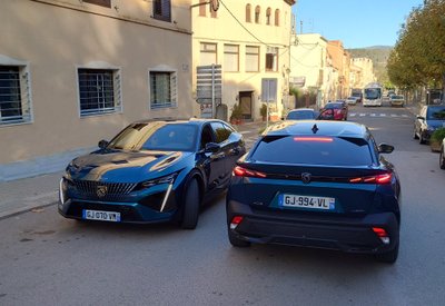 Peugeot 408