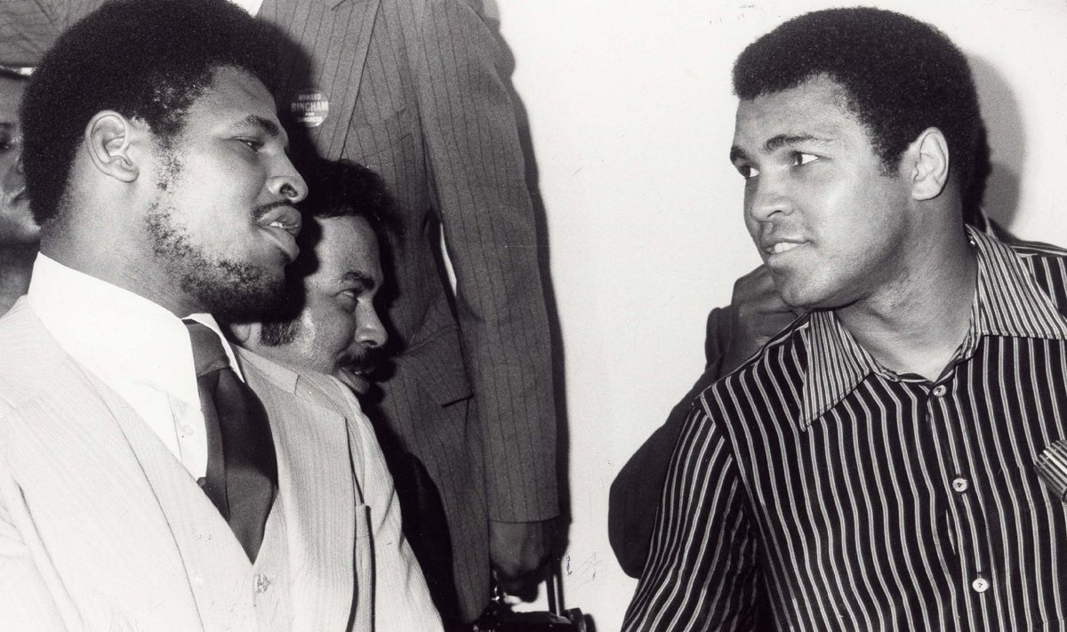 Леон Спинкс и Мухаммед Али (слева направо)