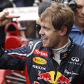 Vettel lükkas tiimivahetuse jutud kategooriliselt ümber