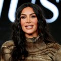 Kaheteistkümnele inimesele esitati Kim Kardashiani ründamise eest süüdistus