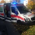 FOTOD: Abivajajat haiglasse toimetav kiirabiauto sattus õnnetusse