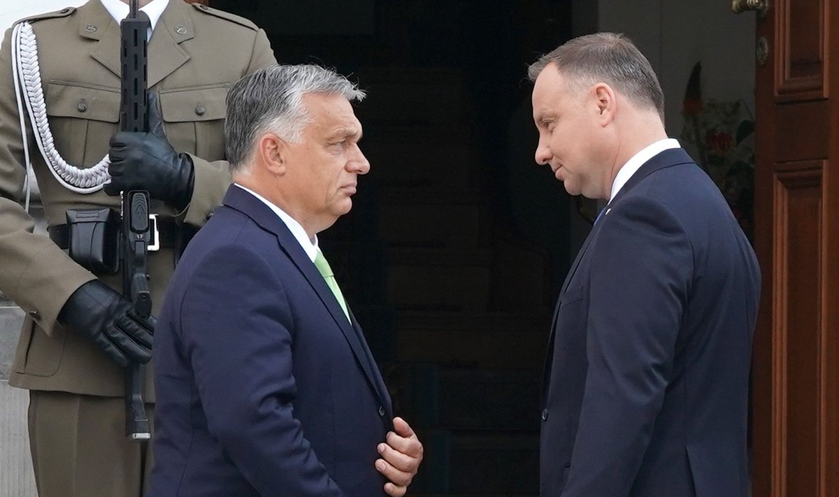 Poola president Andrzej Duda (paremal) võõrustas mullu Viktor Orbánit.