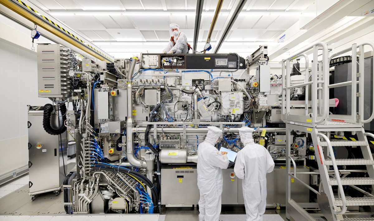 KALLIS JA RASKESTI VALMISTATAV: Financial Timesi andmetel ootab ASML-il praegu täitmist 40 miljardi dollari eest tellimusi.