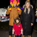 FOTOD | Tallinna Lauluväljakul avatud Valgusfestival toob juba praegu jõulutunde südamesse