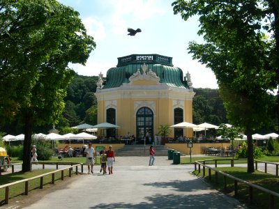 Schönbrunni loomaaed on auhinnatud loomaaiaekspert Anthony Sheridani pingereas mitu korda esikoha vääriliseks.