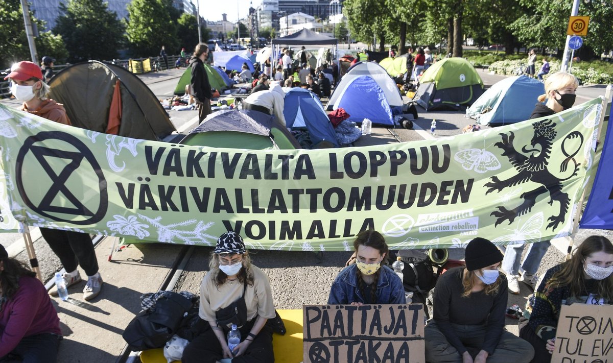 Elokapina liikmed protestisid Soome ralli ajal ka mullu.