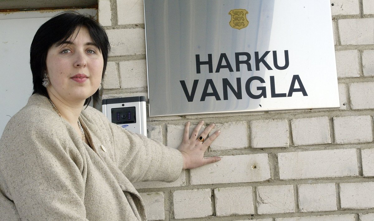 ANNE-MARI ALVER