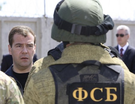 Dmitri Medvedjev ja FSB. Foto: Reuters