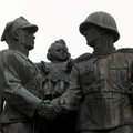 Venemaa hoiatas Poolat nõukogude monumentide lammutamise eest