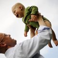 Uuring väidab: isa kõrge vanus tõstab lapse autismi ja skisofreenia riski