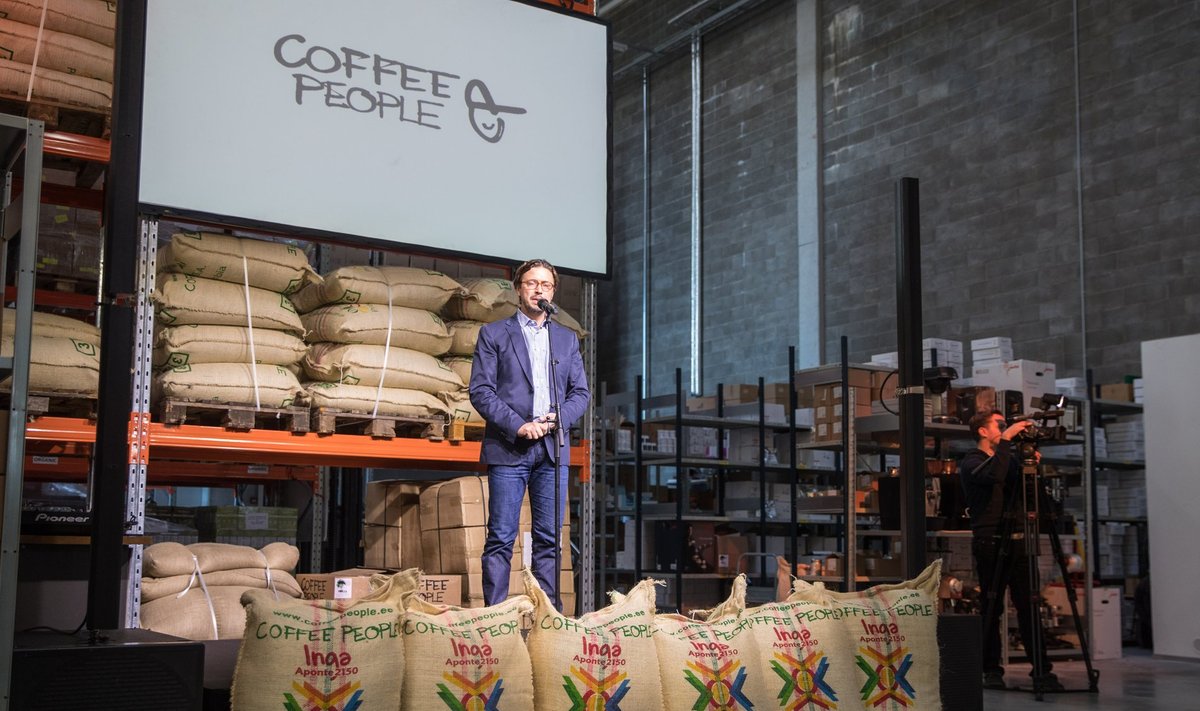 Kohtumine Kolumbia indiaanihõimu Inga Aponte liikmetega Coffee People’i kohviröstlas