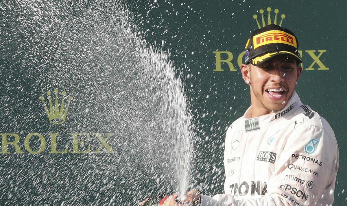 Lewis Hamilton Austraalia GP poodiumil