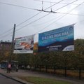 FOTOD: Tallinna linnavalitsuse korraldatud kontsert on ammu läbi, kuid reklaamid on ikka väljas
