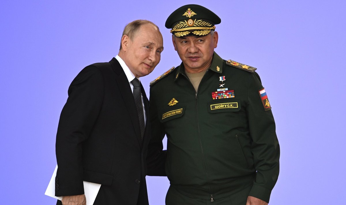Vene president Vladimir Putin ja kaitseminister Sergei Šoigu