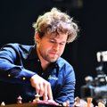 Maleäss Carlsen sai loa teksapükse kanda, eestlanna Narva jäi napilt MM-i veerandfinaalist välja