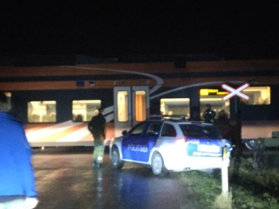 Rongi ja politseiauto kokkupõrge 2017. aasta novembris. Lugeja foto. 