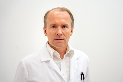 „Paljud inimesed ei pöördu niigi õigel ajal arsti poole, seda enam, kui nad kardavad viirust,” ütleb Peeter Padrik Tartu ülikooli kliinikumist.