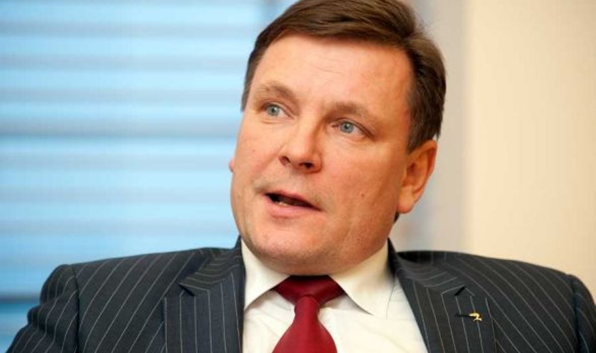 SÜÜDISTATAV: Reformierakonda kuuluv keskkonnaminister Jaanus Tamkivi, kes võrdleb Ragn-Sellsi väiteid löögiga allapoole vööd. 