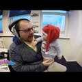 VIDEO: Päkapikud juba käivad! Raadiohääl Maris Järva jagas oma imearmsa beebiga Sky Plusis kingitusi