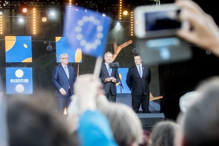 Eesti Euroopa Liidu eesistumise kontsert Vabaduse väljakul