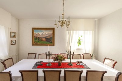 Söögitoas saab istuda perega või võõrustada külalisi.