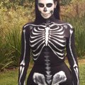 FOTOD: Kurvikas skelett ja muud kollid: vaata kuulsuste fantaasiarikkaid Halloweeni-kostüüme!